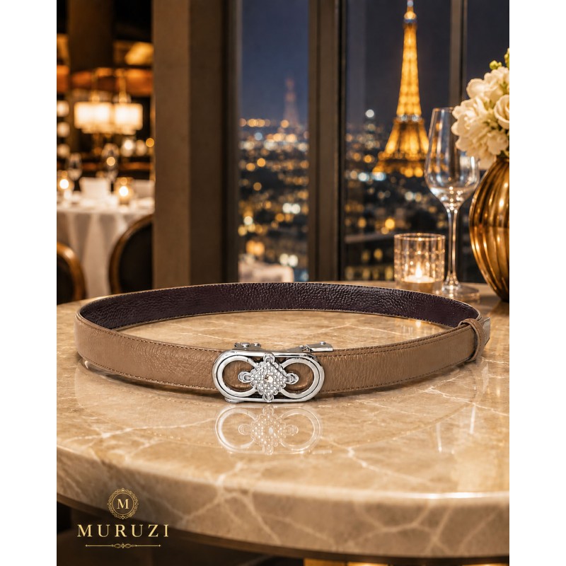 CC128 Ceinture en cuir pleine fleur beige avec boucle automatique argentée carre brillant CC128 Ceinture en cuir pleine fleur beige avec boucle automatique argentée carre brillant