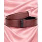 Lanière B5 réversible en cuir pleine fleur bordeaux et noir. Lanière B5 réversible en cuir pleine fleur bordeaux et noir.